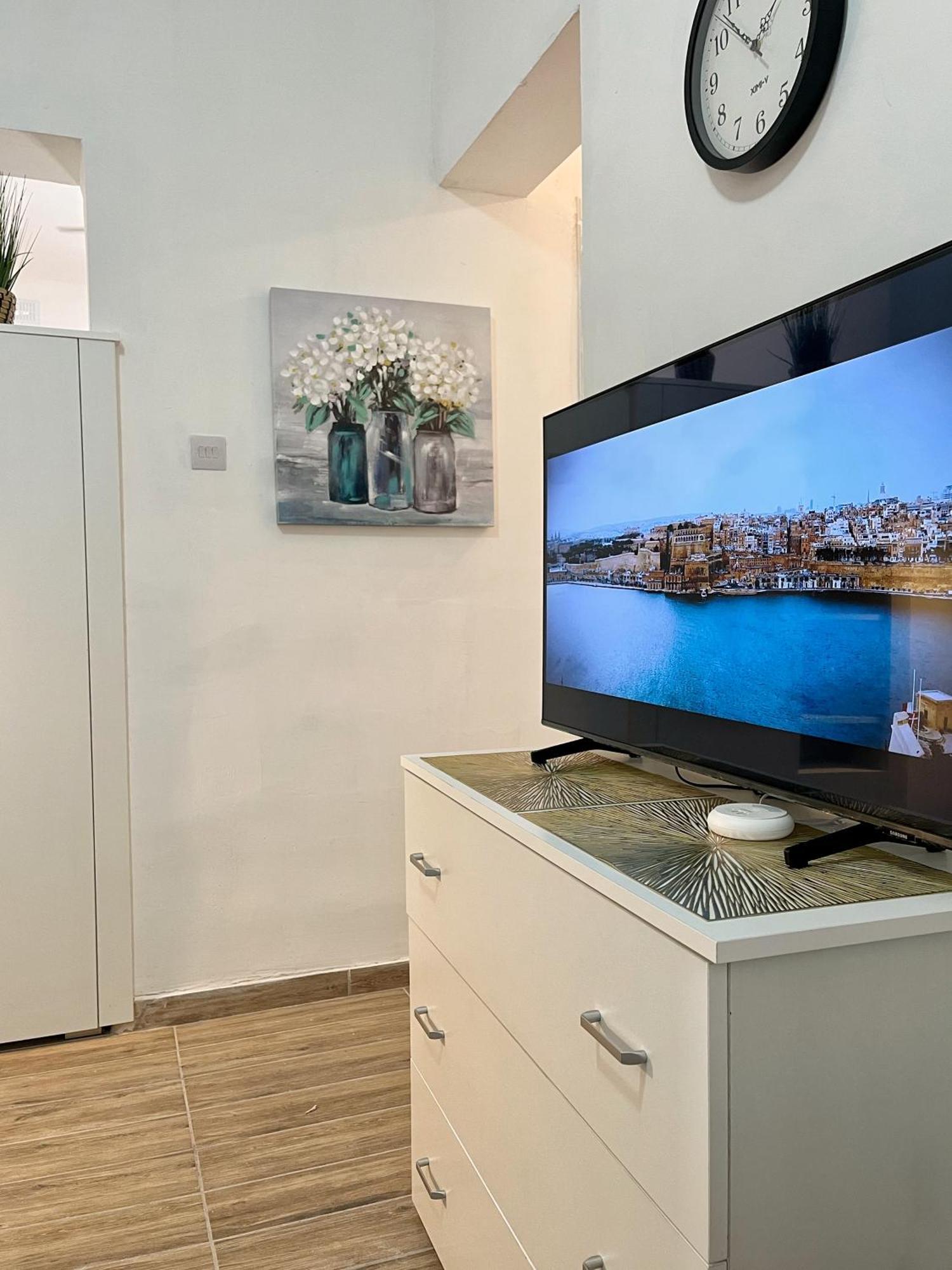 Maria & Matthias - Apartments In Central Of Floriana Ngoại thất bức ảnh