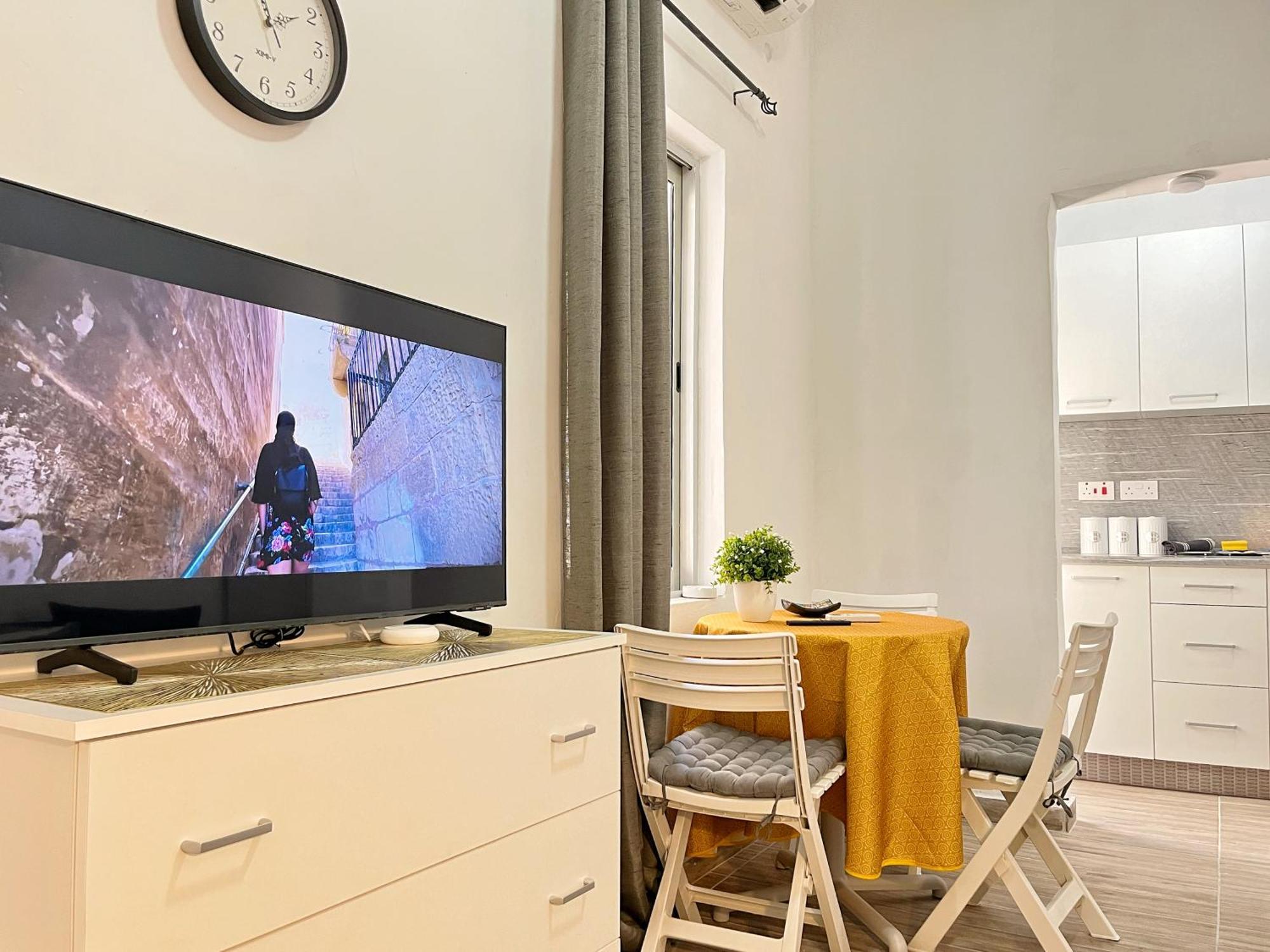 Maria & Matthias - Apartments In Central Of Floriana Ngoại thất bức ảnh
